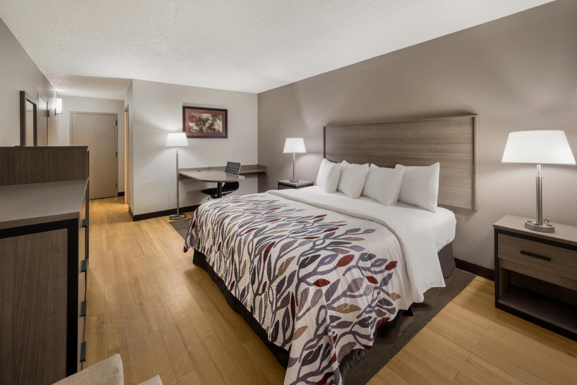 Red Roof Inn Dumfries-Quantico Экстерьер фото